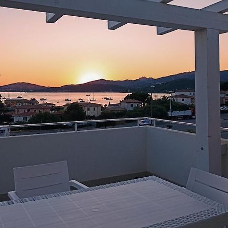 Welcomely - White Terrace - Condominio Acqualife 카니지오네 외부 사진